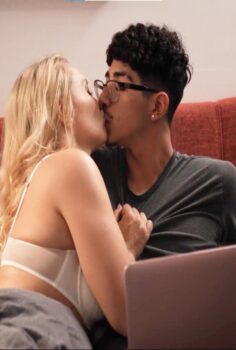 Yaz Çapkını Yerli +18 retro izle